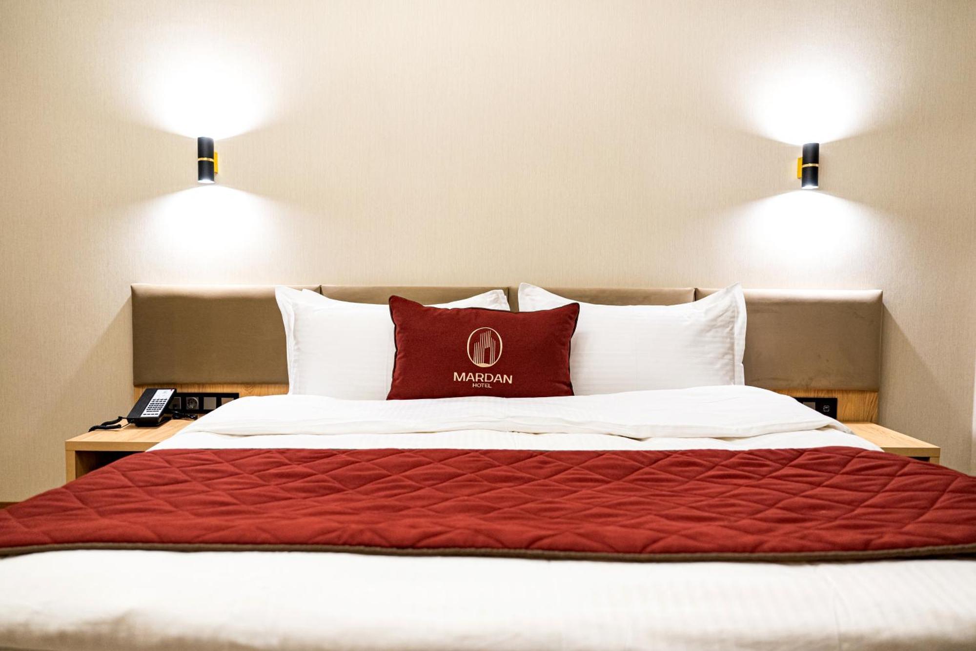 Mardan Hotel Simkent Buitenkant foto